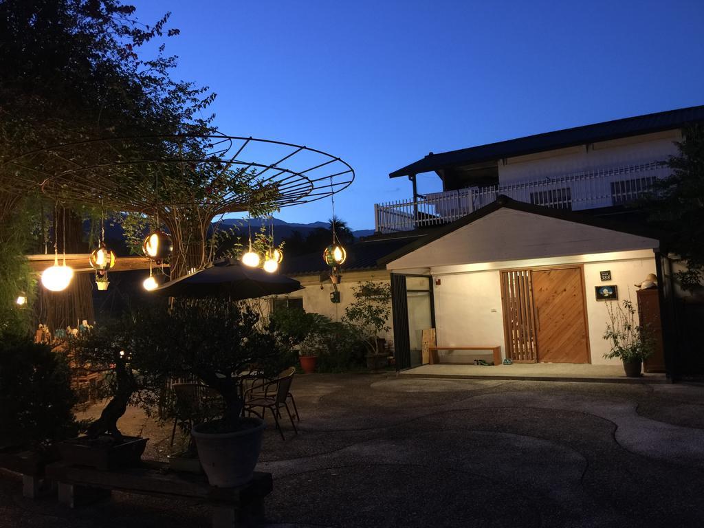 Hou Shan Ren Jia B&B Луйе Экстерьер фото