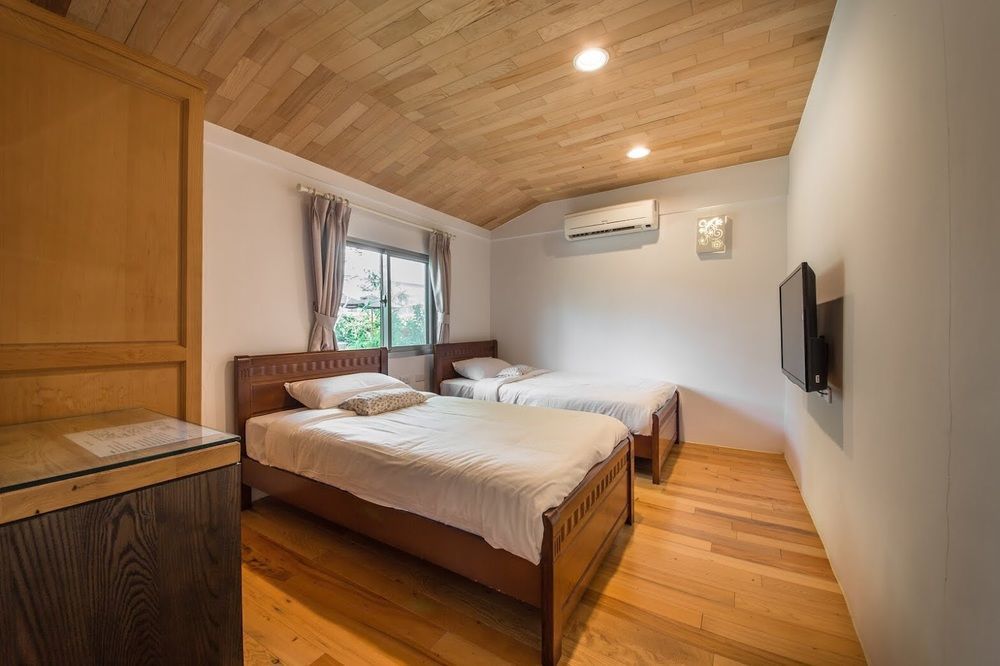 Hou Shan Ren Jia B&B Луйе Экстерьер фото