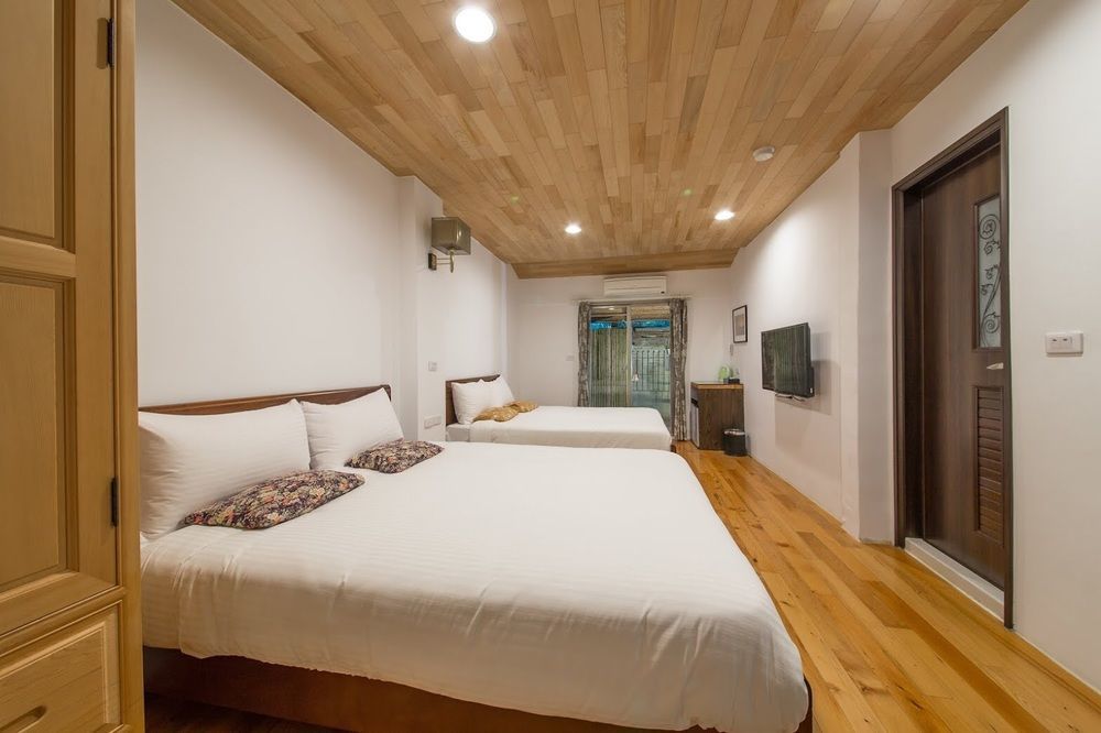 Hou Shan Ren Jia B&B Луйе Экстерьер фото