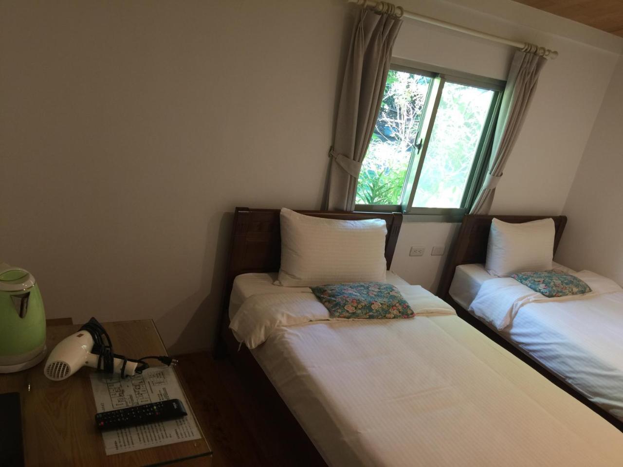 Hou Shan Ren Jia B&B Луйе Экстерьер фото