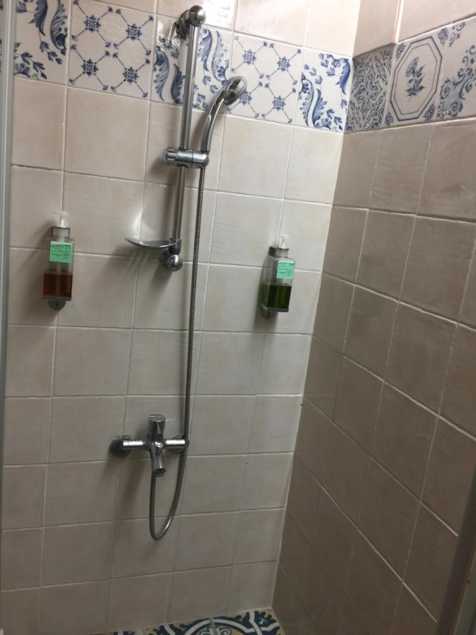 Hou Shan Ren Jia B&B Луйе Экстерьер фото